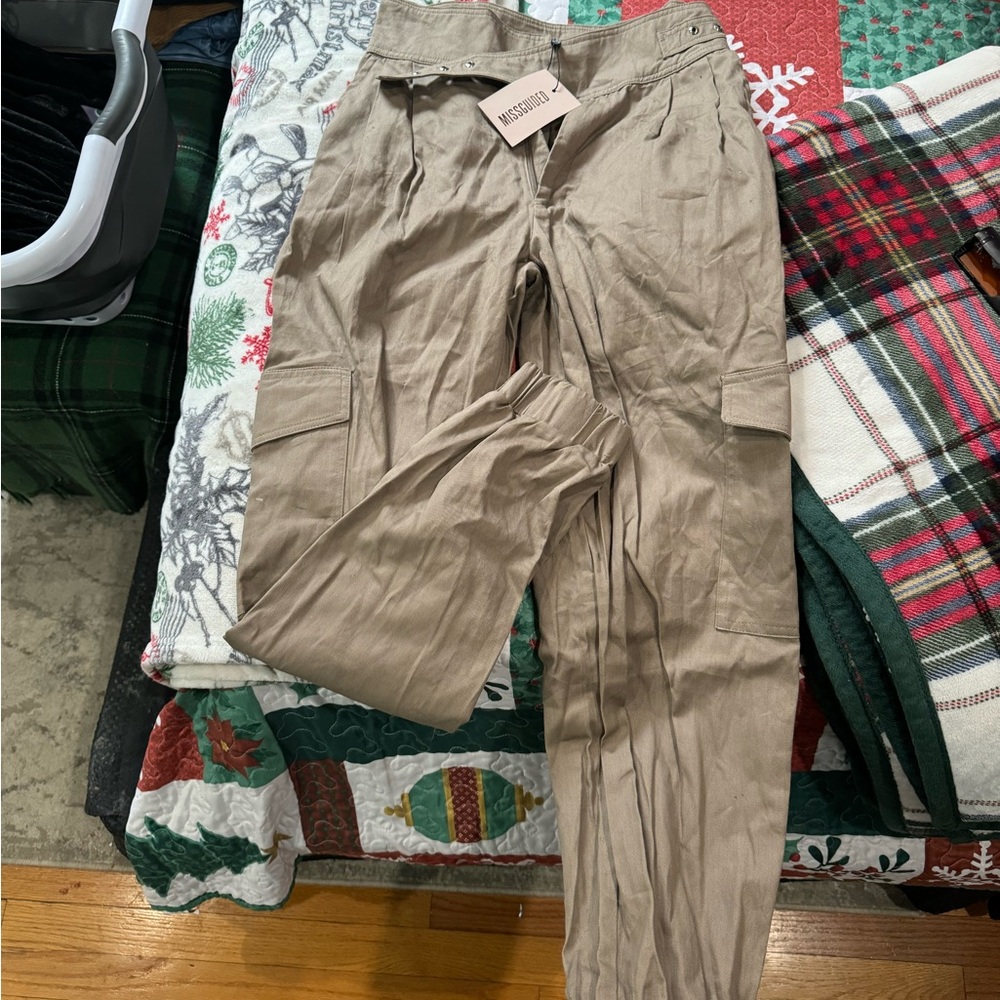 Misguided Twill Deep Waist Cargo Pants